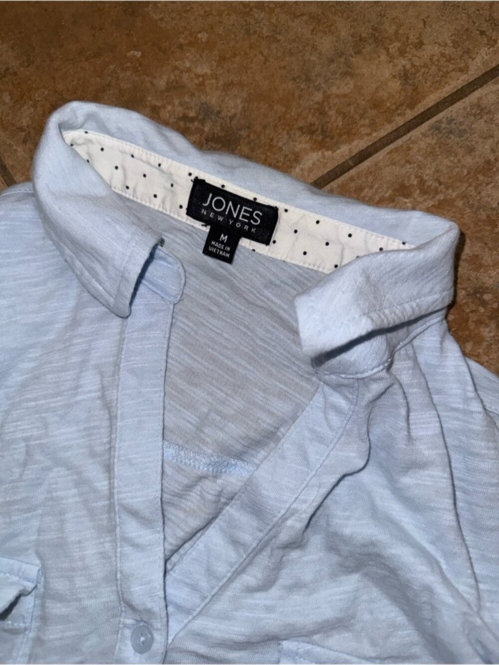 Jones New York Men's White Long-Sleeve Button-Down Shirt - Picture 2 of 4
